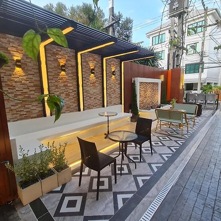 9 Suite Luxury Boutique Hotel Chiang Mai Exterior photo