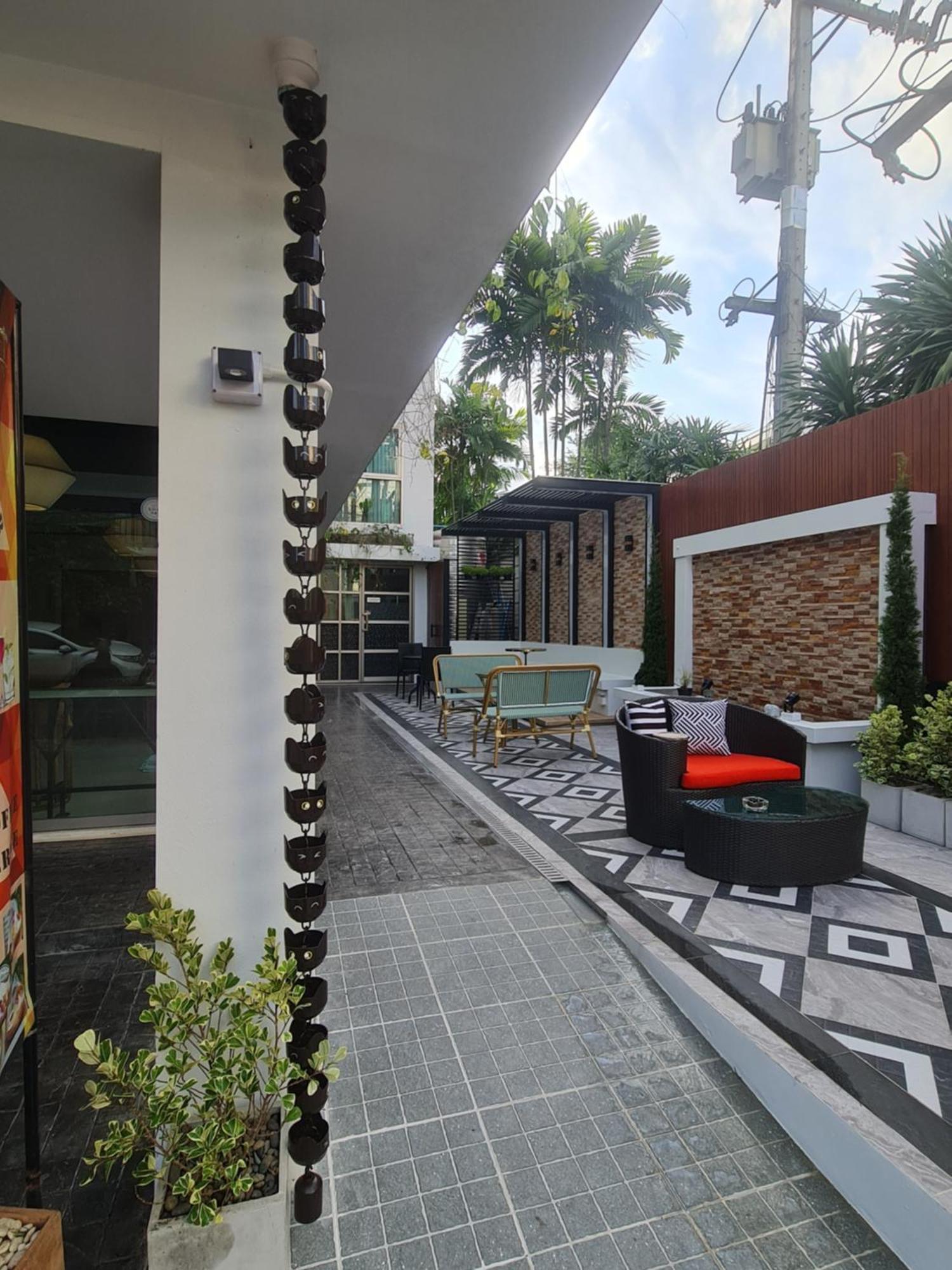 9 Suite Luxury Boutique Hotel Chiang Mai Exterior photo