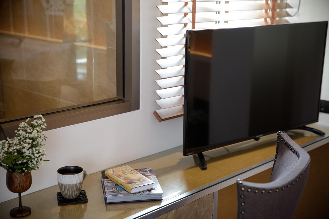 9 Suite Luxury Boutique Hotel Chiang Mai Exterior photo